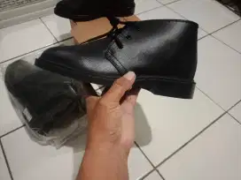 Sepatu PDH size 41