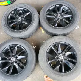 Velg OEM original Toyota Innova reborn R16 5x114,3 ban 205/65 R16