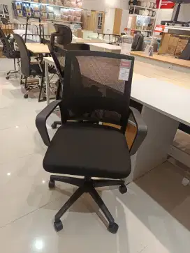 Kursi Kantor/kursi kerja
