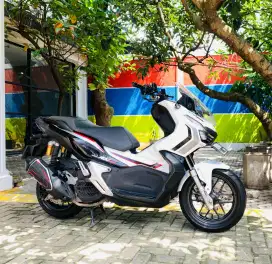 Honda adv 150 abs