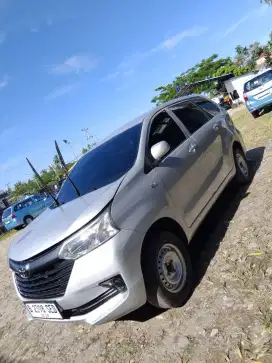 Mobil bekas taksi Bluebird, Avanza Transmover 2018