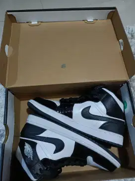 Nike Jordan White Black