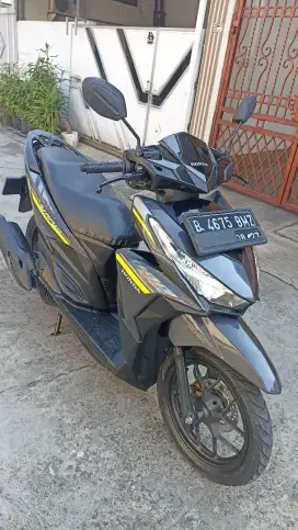 Honda Vario 125 LED CBS ISS tahun 2017 (pajak baru 8-2026).