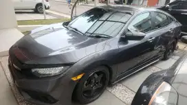 Honda Civic Turbo 1.5L ES 2020