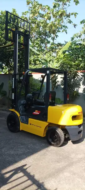 Forklift Komatsu 2,5 Ton,Manual,3 Meter,C240,FD25-12,Tahun 2003