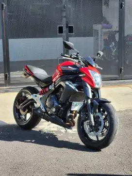 KAWASAKI ER6N MERAH TAHUN 2012
LOW KILOMETER