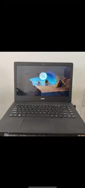 JUAL LAPTOP ACER ES1-421AMD E1-6010 RAM4GB,SSD128GB,WIN10PRO,OFICE2010