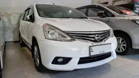Nissan Grand Livina XV 1.5 AT 2013 Facelift