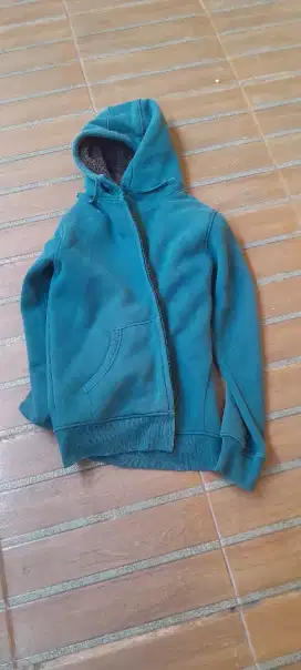 Jual jaket warna abu abu gak bisa jauh-jauh