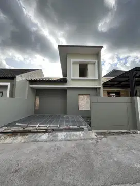 RUMAH BARU FRESH MINIMALIS MODERN DI TIMUR JALAN KALIURANG KM. 10