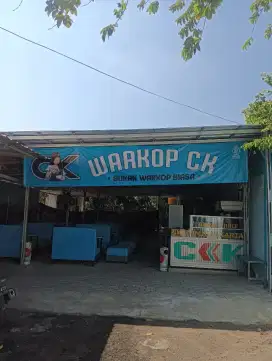 Lowongan Pelayan Cafe