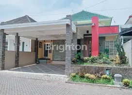 Rumah cantik minimalis di perumahan tasikmadu malang
