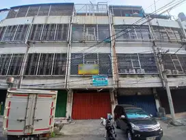 Ruko Komplek 36 Jembatan Tiga - 4 Lantai Hadap Utara