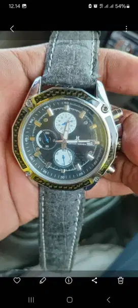 jam tangan crhono