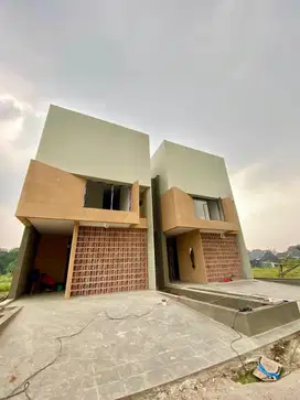 Rumah Modern Dengan Akses Super Cepat Ke Tol Krukut Dan Desari