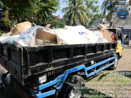 Jasa angkut puing dan buang tanah