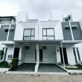 Rumah Istimewa 3 Lt Siap Huni Hanya 10 Menit ke Lebak Bulus