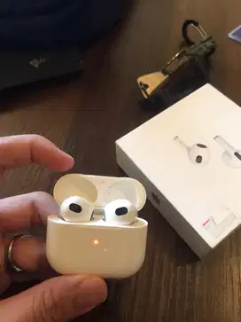 Airpods gen 3 second