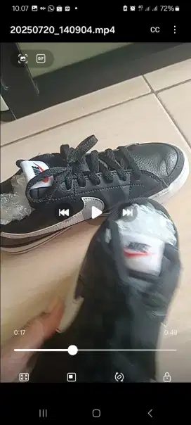 sepatu nike seken size 40 insol 25 cm