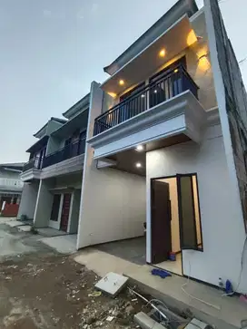 Rumah jakarta timur lubang buaya tmii pondok gede