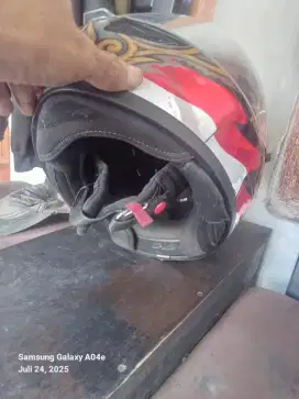Helm njs garuda mulus