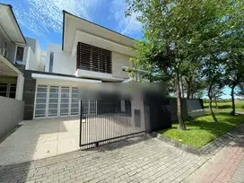 Rumah Minimalis di Graha Family Surabaya Barat Dekat Pakuwon Indah