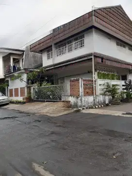 Dijual Rumah Hoek 2 Lantai Perumahan Pondok Safari Indah 30mnt ke BSD
