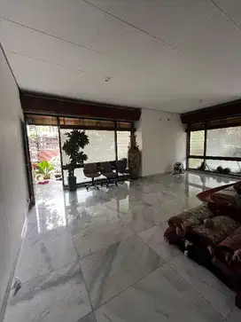 rumah tua siap untuk dibagun