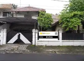 DIJUAL RUMAH HOOK RUNGKUT ASRI UTARA DEKAT RUNGKUT ALANG2