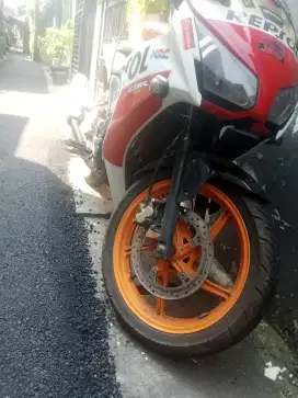 CBR 150R Repsol