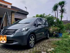 Honda Freed 2012 Bensin