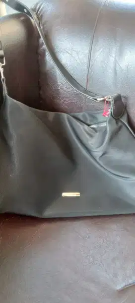 dijual cepat macam2 tas second pemakain pribadi
