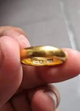 TERIMA JUAL BELI MAS DAN BERLIAN
