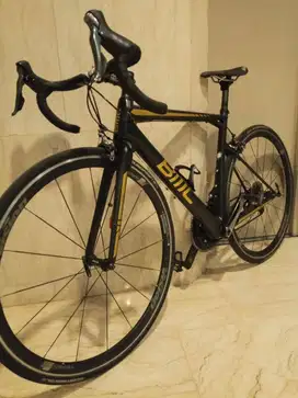 Dijual Roadbike BMC TeammachineSLR02 Full Carbon – Dura-Ace – Siap Ga