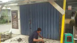spesialis servis rolling door