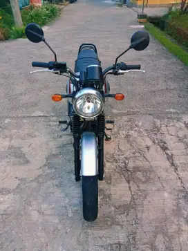 Nia:DP 500K W175 SE PLAT F KAB PAJAK HIDUP SS LENGKAP