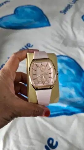 Jam tangan cewe