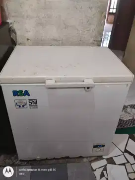 Freezer Rumahan