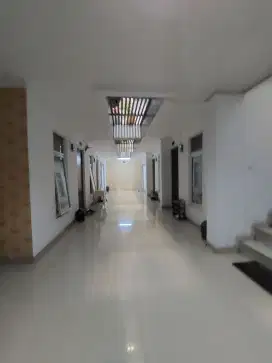 Rumah kost aktif full 26 kamar di Gegerkalong UNPAD Bandung SHM