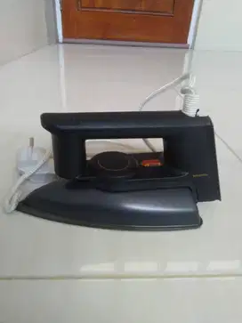 Setrika Maspion X1010