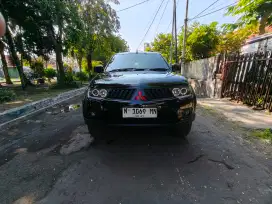 Mitsubishi Pajero exceed 2009