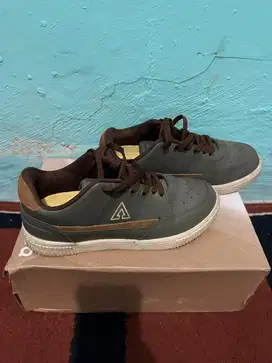 Sepatu prelove aerostreet original