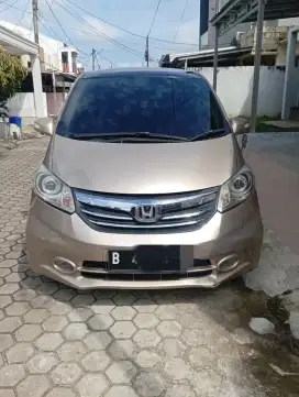 Honda Freed PSD 2013