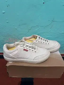 Sepatu prelove aeros street original