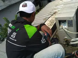 JASA SERVIS AC, KULKAS, MESIN CUCI - PANGGILAN TANGERANG SELATAN