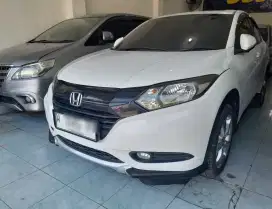 Honda HR-V  S  2017 Putih Automatic