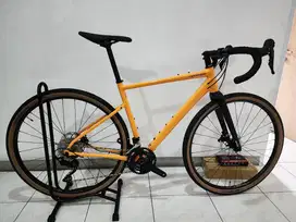 cannondale topstone - gravel bike - sepeda gravel