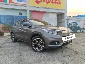 GREZz!! (Km28rb) (TDP15JT)Honda HRV E CVT 2021 HR-V
