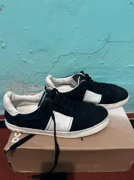 Sepatu prelove valentino garavani
