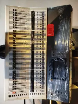 Dijual Yamaha TF5 Digital Mixing Console